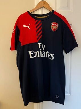 arsenal FC 2016/2017 puma training jersey